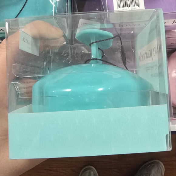 Teal Silicone Scalp Massager - Picture 4 of 5